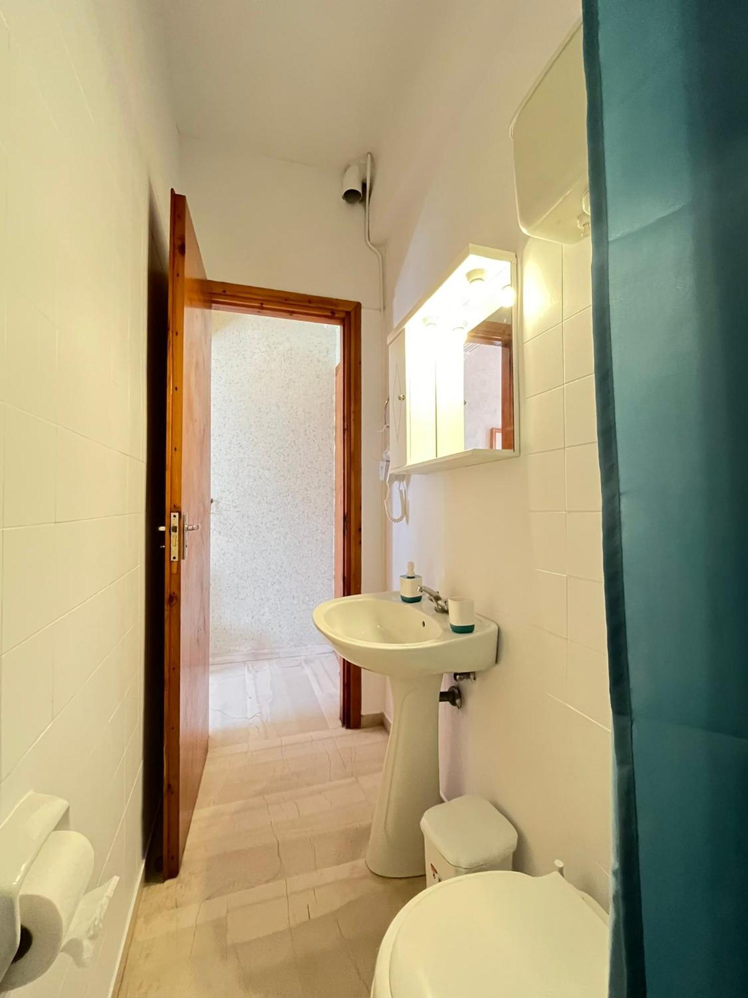 Oelia Rooms & Apartments Agia Marina  Luaran gambar