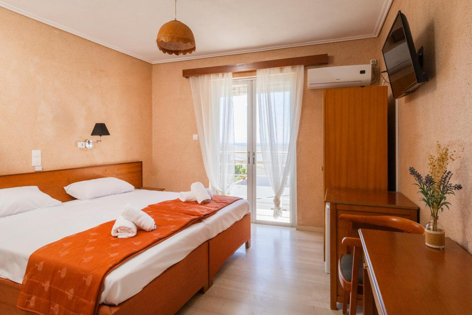 Oelia Rooms & Apartments Agia Marina  Luaran gambar